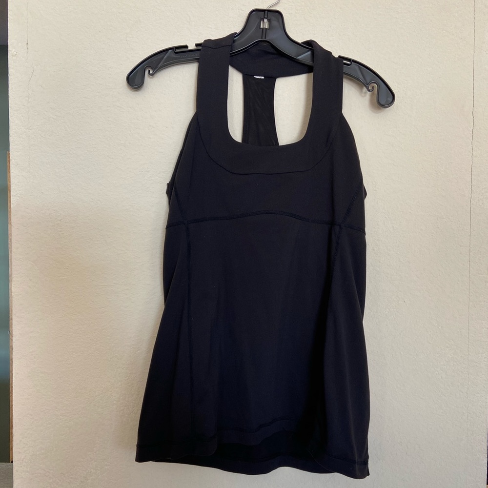 Work out tank top.